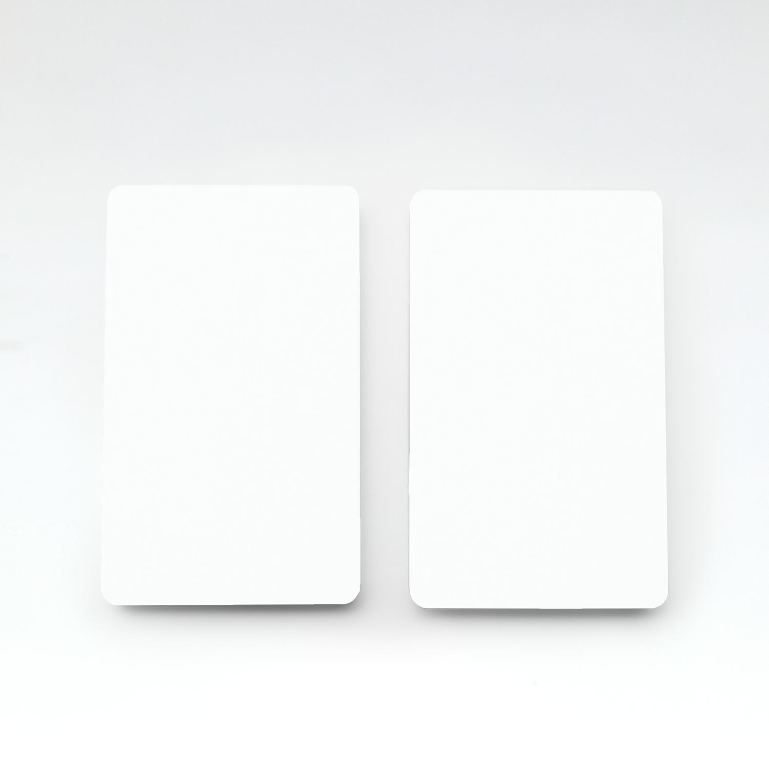 mockup/8f971339-ba78-4520-b606-de4f953d49ff.jpg